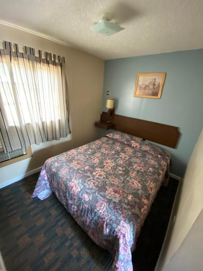Rainbow Motel Thermopolis Exterior foto